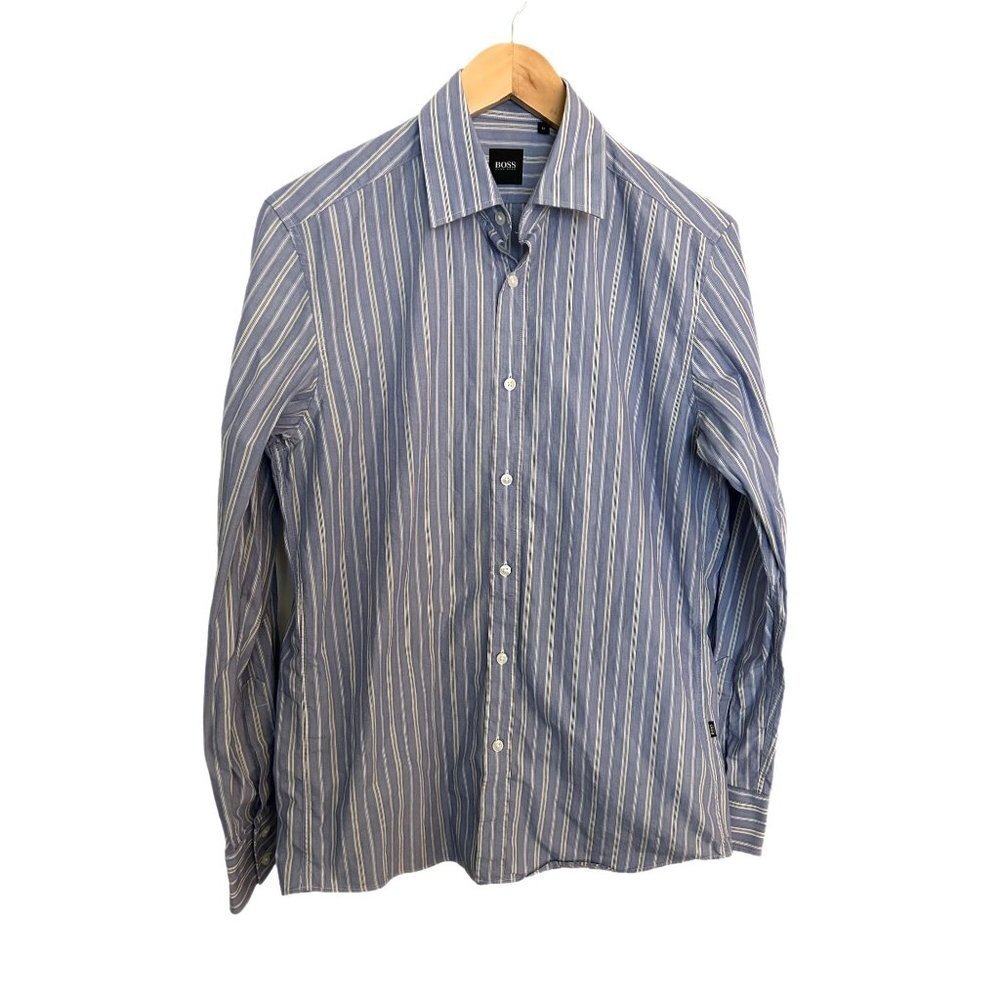 HUGO Boss Men's Button-Down Shirt Light Blue With Striped Pattern Size M